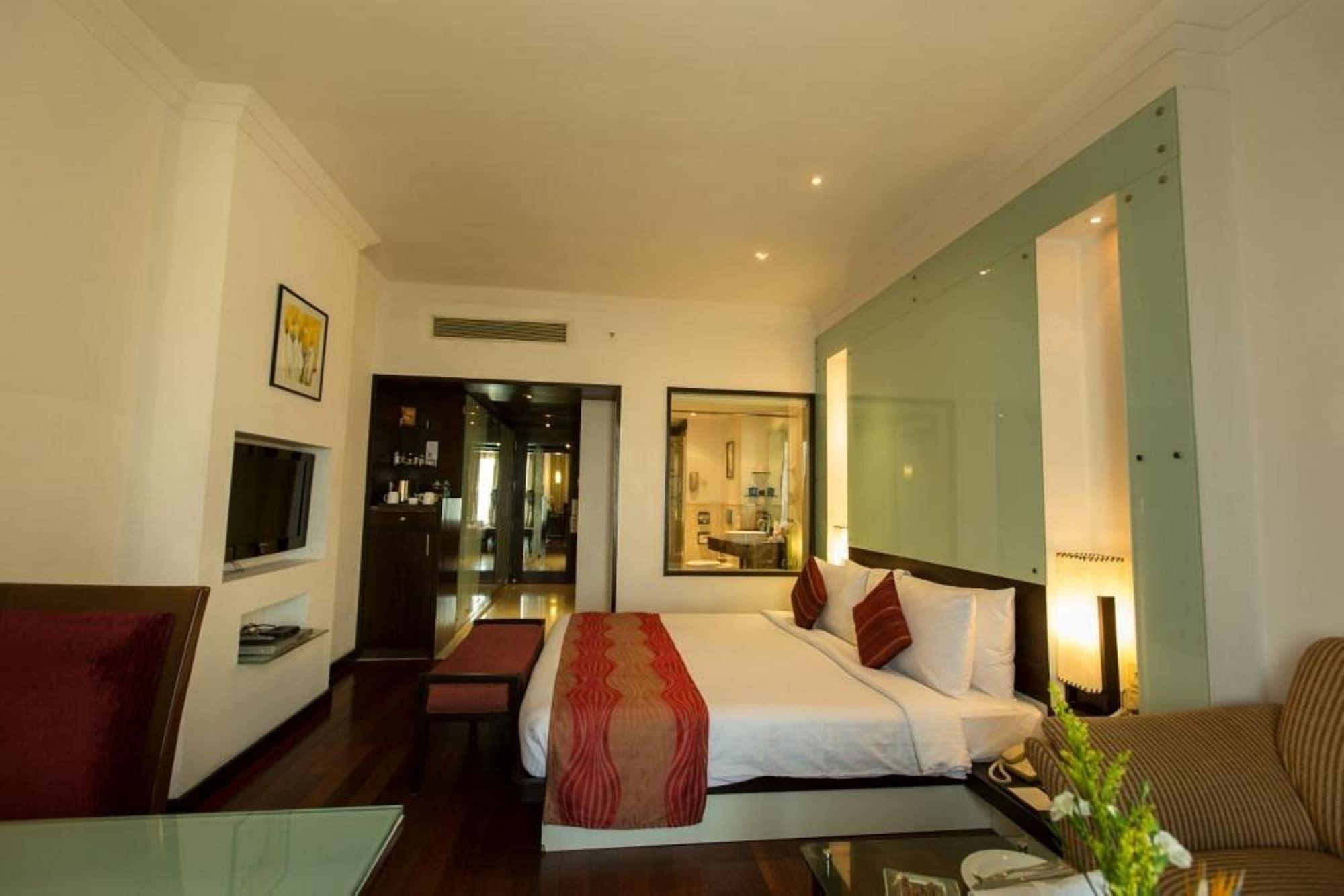 The Chancery Pavilion Bangalore Exterior foto