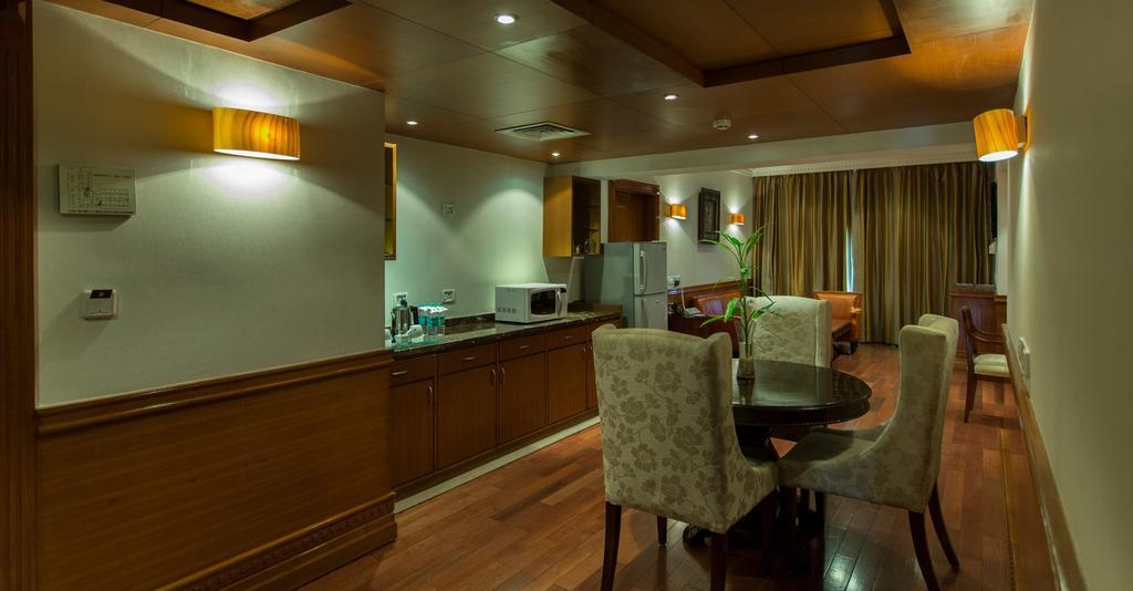 The Chancery Pavilion Bangalore Exterior foto