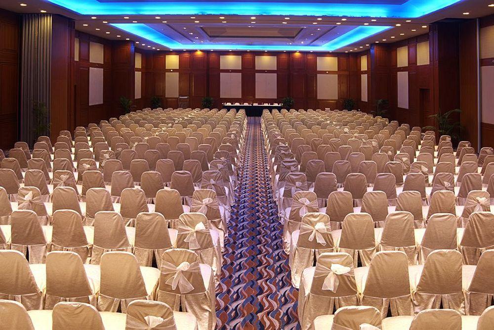 The Chancery Pavilion Bangalore Exterior foto